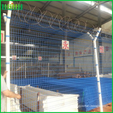 Galvanisé V Post PVC Security Airport Fencing